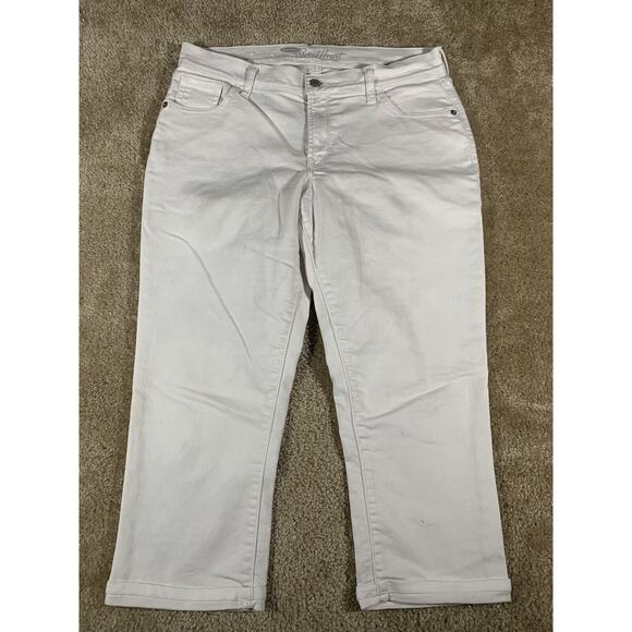 Old Navy The Sweetheart Capris Bright White Denim Jeans Women’s Size 10 #360 - Picture 1 of 11
